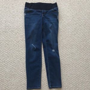 Old Navy maternity destroyed skinny denim size 4